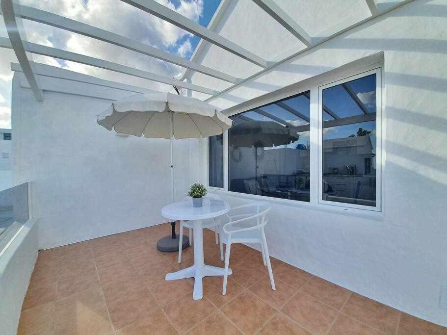 Costa Mathilda Apartment Tías Dış mekan fotoğraf